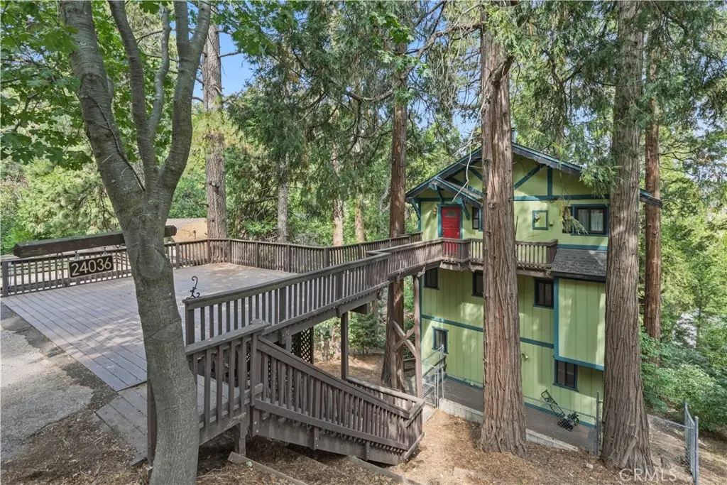 24036 Cresta, Crestline, CA — listing photo 1