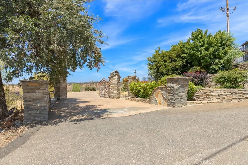 1475 Rim Rock Drive, Chico, CA — listing photo 1