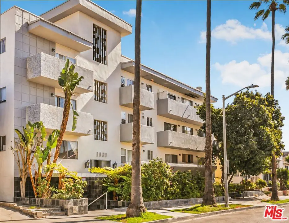 1030 N Orange Grove Avenue 101, West Hollywood, CA — listing photo 1