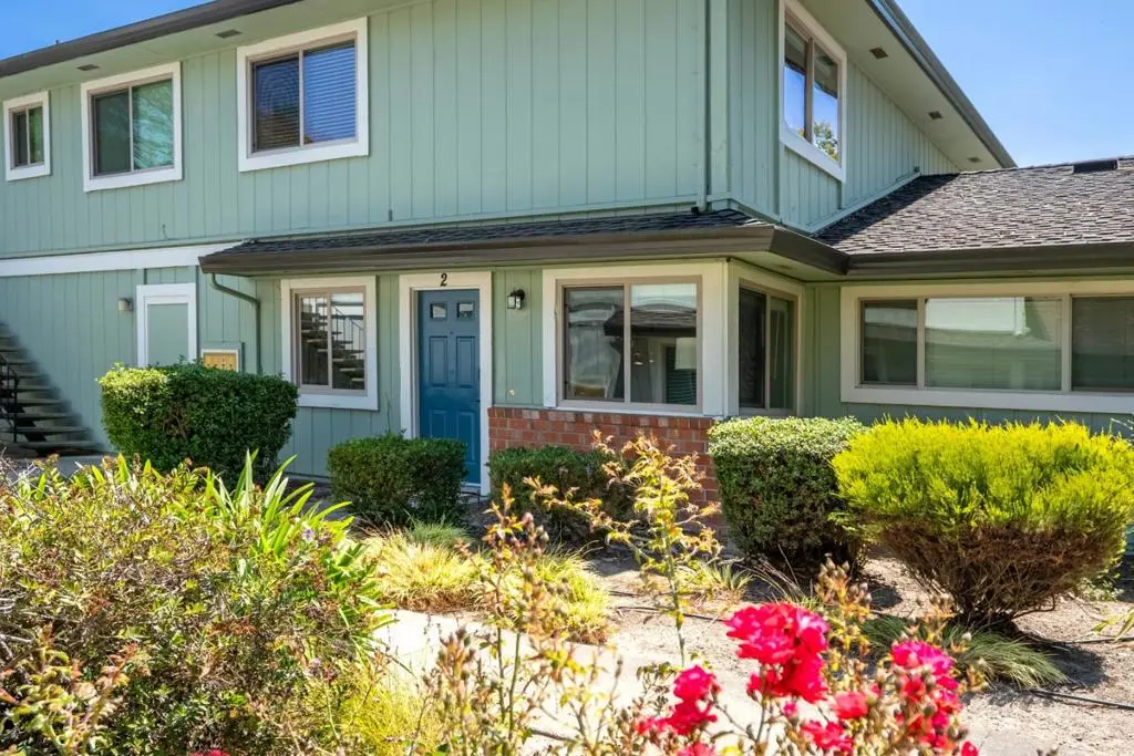 Condominium for sale at 1133 Callas Lane 2, Capitola, CA featuring 2 beds and 1 bath