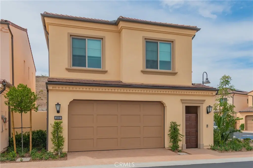 Condominium for rent at 163 Pisano, Irvine, CA featuring 3 beds and 3 baths