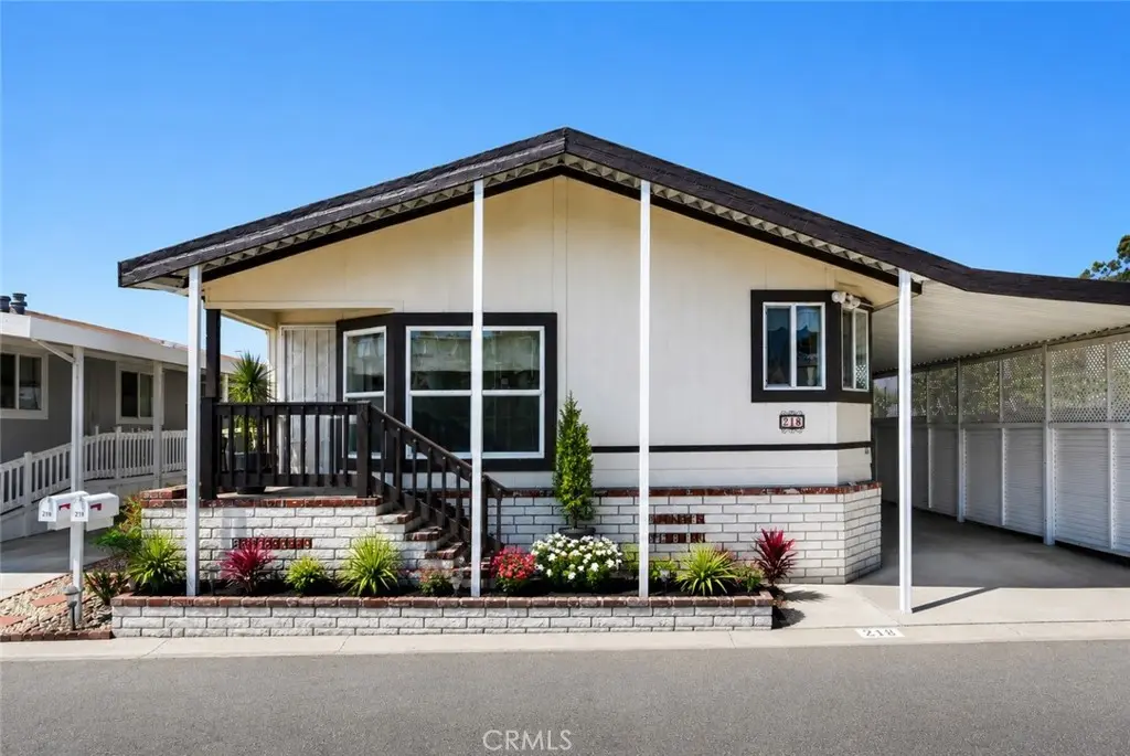 1001 W Lambert 219, La Habra, CA — listing photo 1