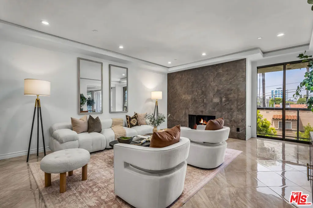 Condominium for rent at 125 N Gale Drive 306, Beverly Hills, CA featuring 2 beds and 4 baths