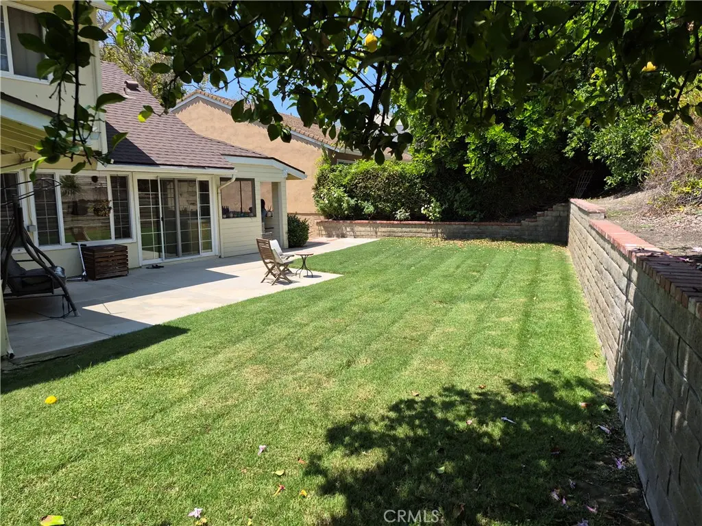 2100 Shady Brook dr, Thousand Oaks, CA — listing photo 1