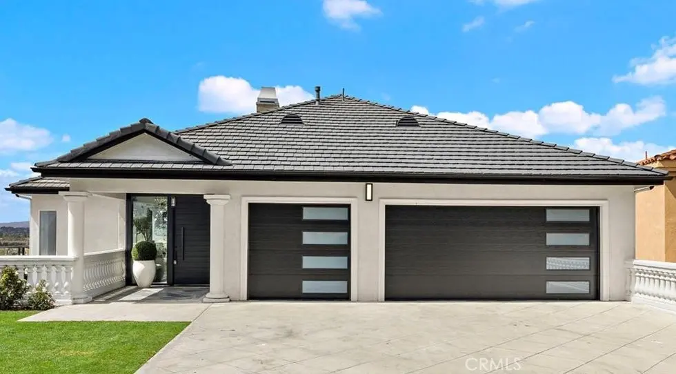 12336 Circula Panorama, North Tustin, CA — listing photo 1