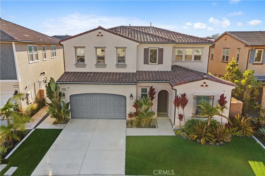 Single Family Residence for sale at 17311 Cobblestone Lane, Huntington Beach, CA featuring 4 beds and 5 baths