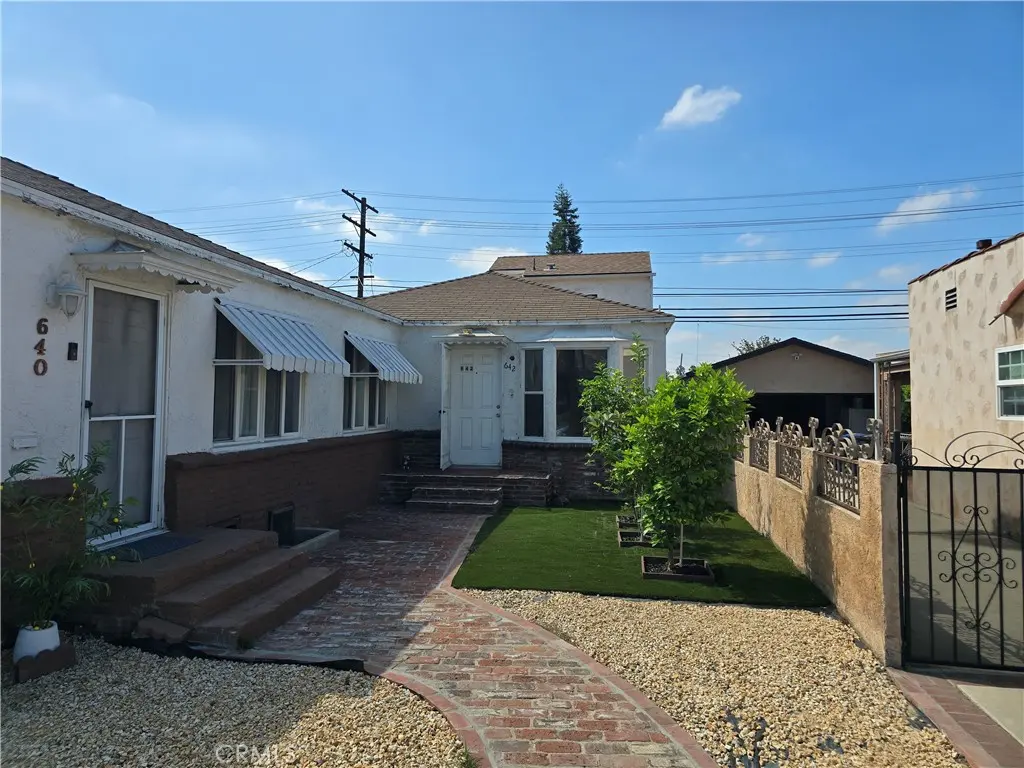 Residential Lease for rent at 640 W Glenoaks, Glendale, Los Angeles County, CA featuring 1 bed and 1 bath