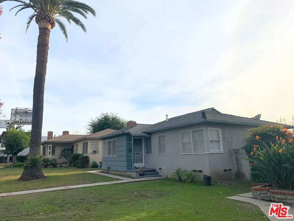 Residential Lease for rent at 2929 Westwood Boulevard, Los Angeles, Los Angeles County, CA featuring 3 beds and 1 bath