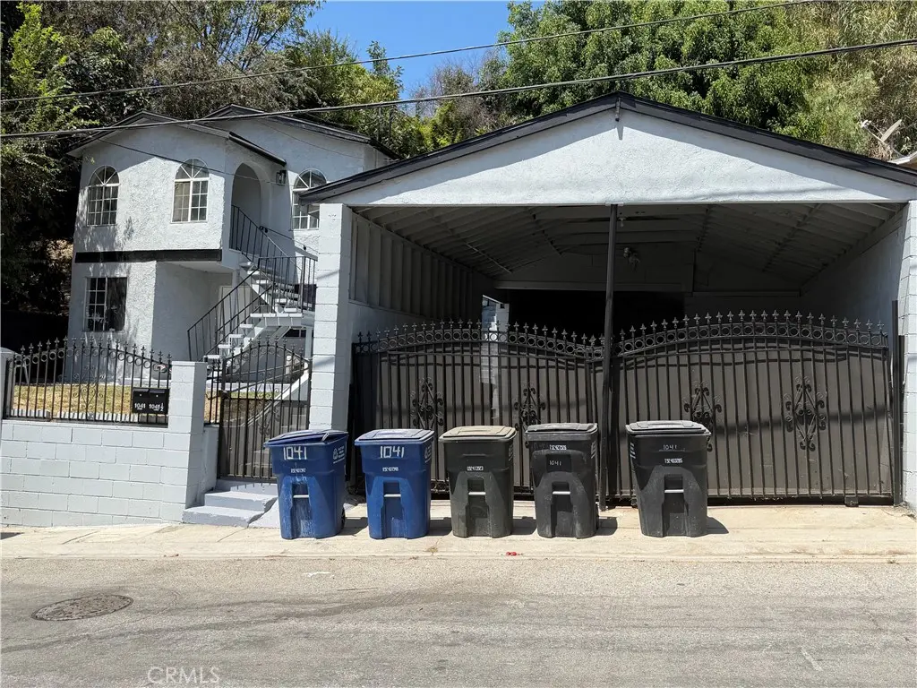 Duplex for sale at 1041 Geraghty, Los Angeles, CA