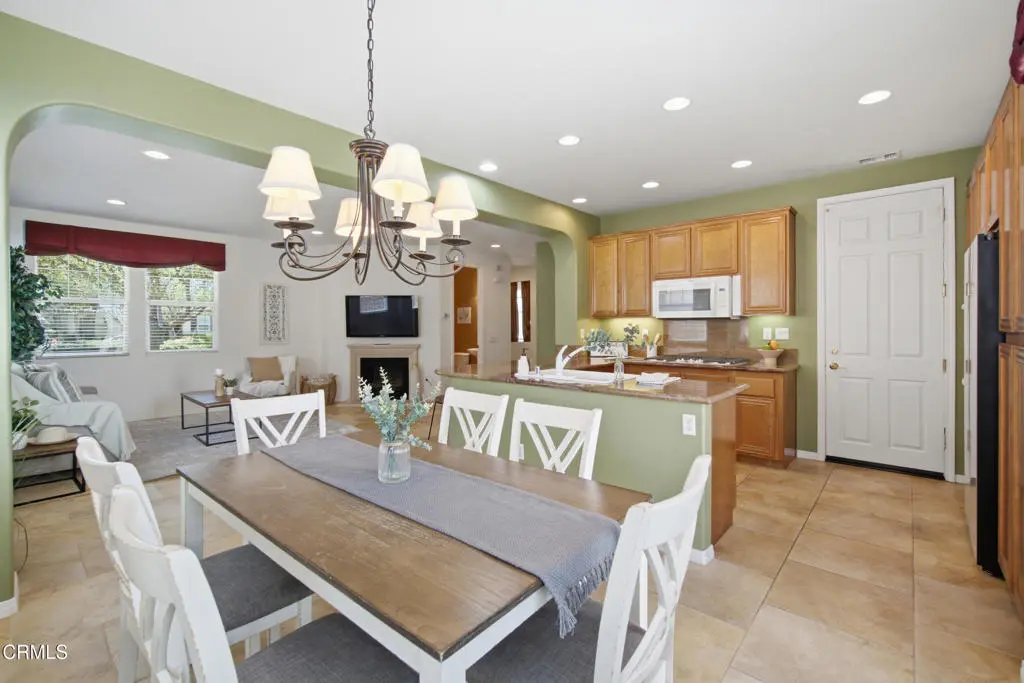 408 Village Commons Boulevard, Camarillo, CA — listing photo 1