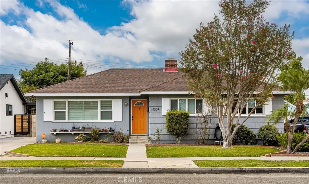 1334 E Collins, Orange, CA — listing photo 1