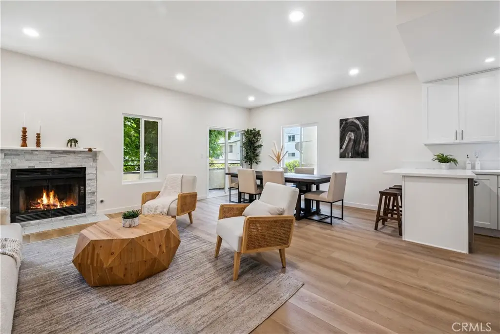 Condominium for sale at 11722 Avon Way 103, Los Angeles, CA featuring 2 beds and 2 baths