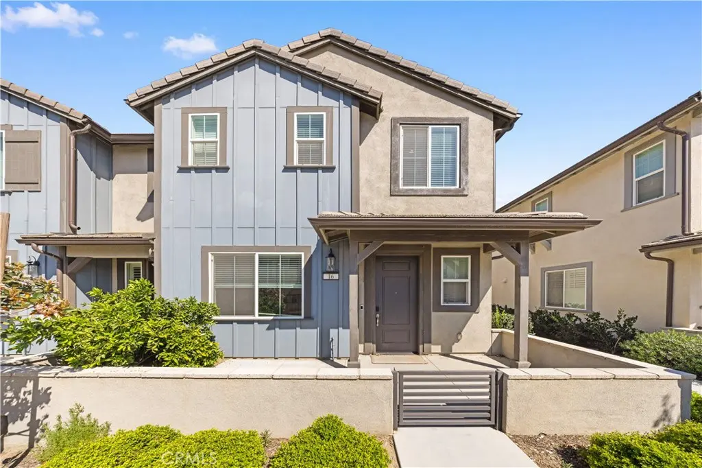 Condominium for sale at 4056 E Peony Paseo 16, Ontario, CA featuring 3 beds and 3 baths