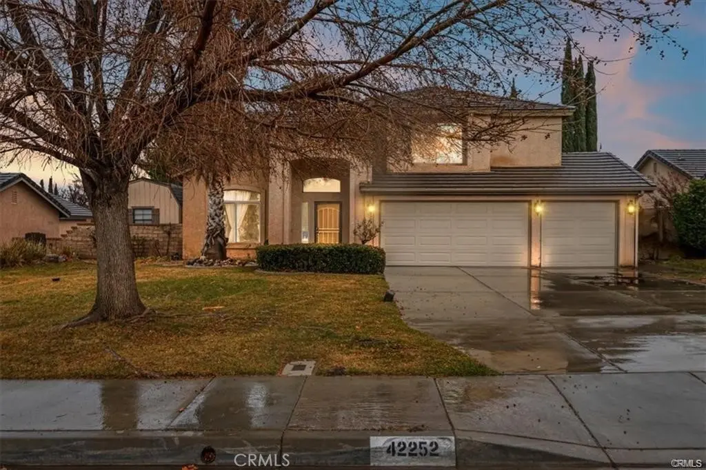42252 Blueflax, Lancaster, CA — listing photo 1