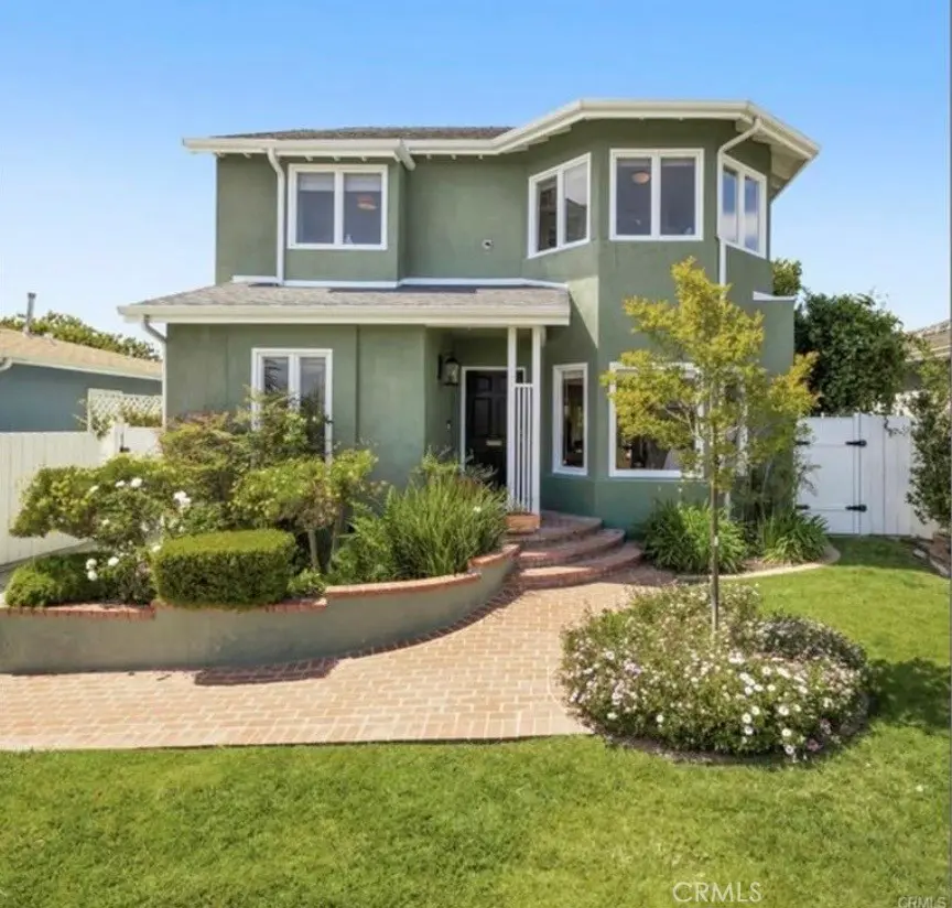 Residential Lease for rent at 8005 Gonzaga, Los Angeles, Los Angeles County, CA featuring 4 beds and 3 baths