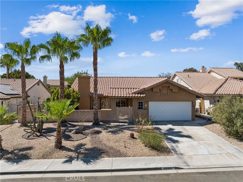 Single Family Residence for sale at 69921 Willow Lane, Cathedral City, CA featuring 3 beds and 2 baths