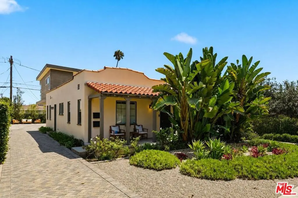 Single Family Residence for sale at 3130 Hutchison Avenue, Los Angeles, CA featuring 4 beds and 3 baths