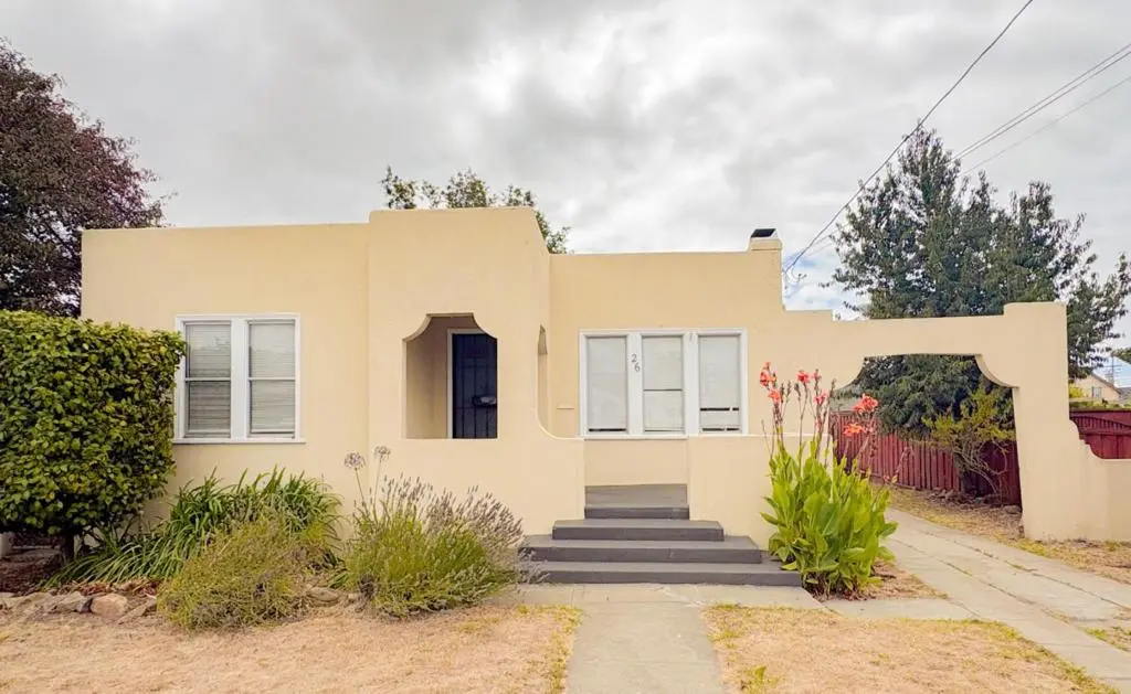 Single Family Residence for sale at 26 Laurel Street, Watsonville, CA featuring 2 beds and 1 bath