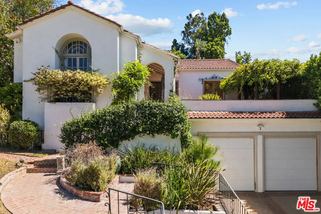 Single Family Residence for rent at 6484 Ivarene Avenue, Los Angeles, CA featuring 3 beds and 2 baths