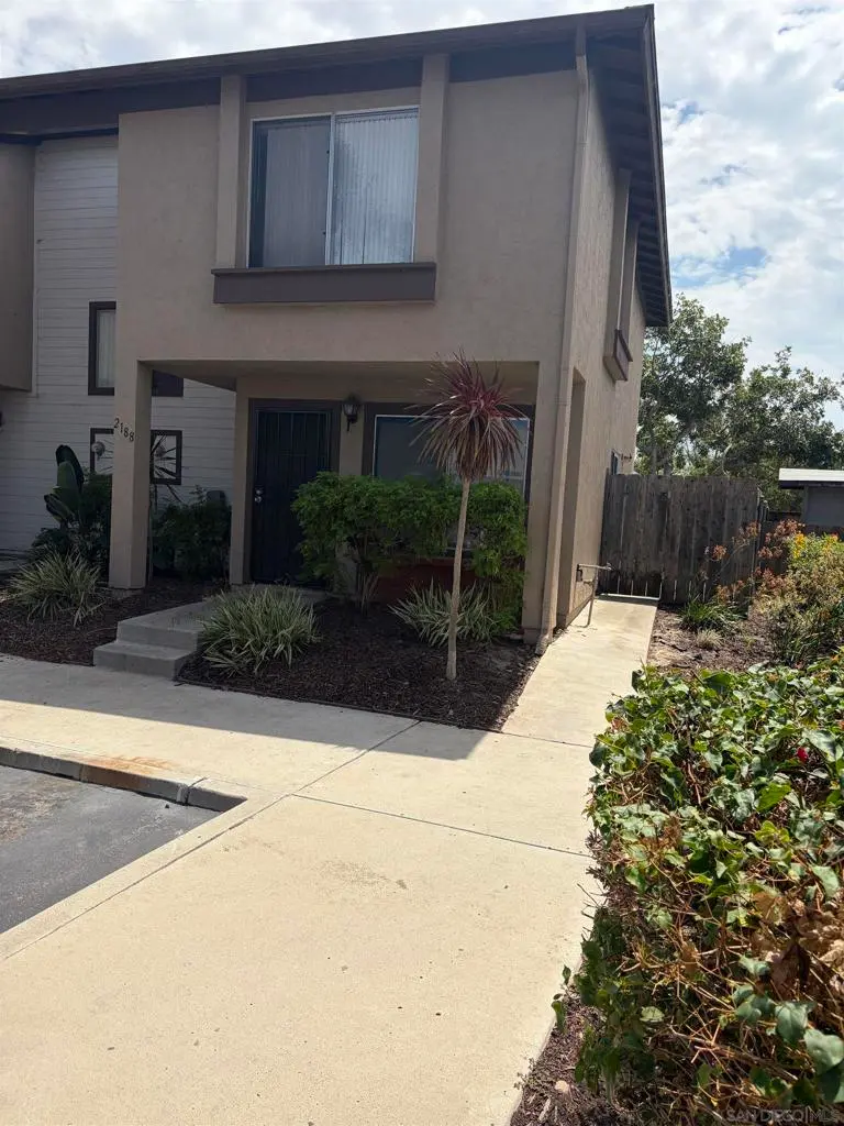 Townhouse for rent at 2188 Bluehaven CT, San Diego, CA featuring 3 beds and 3 baths