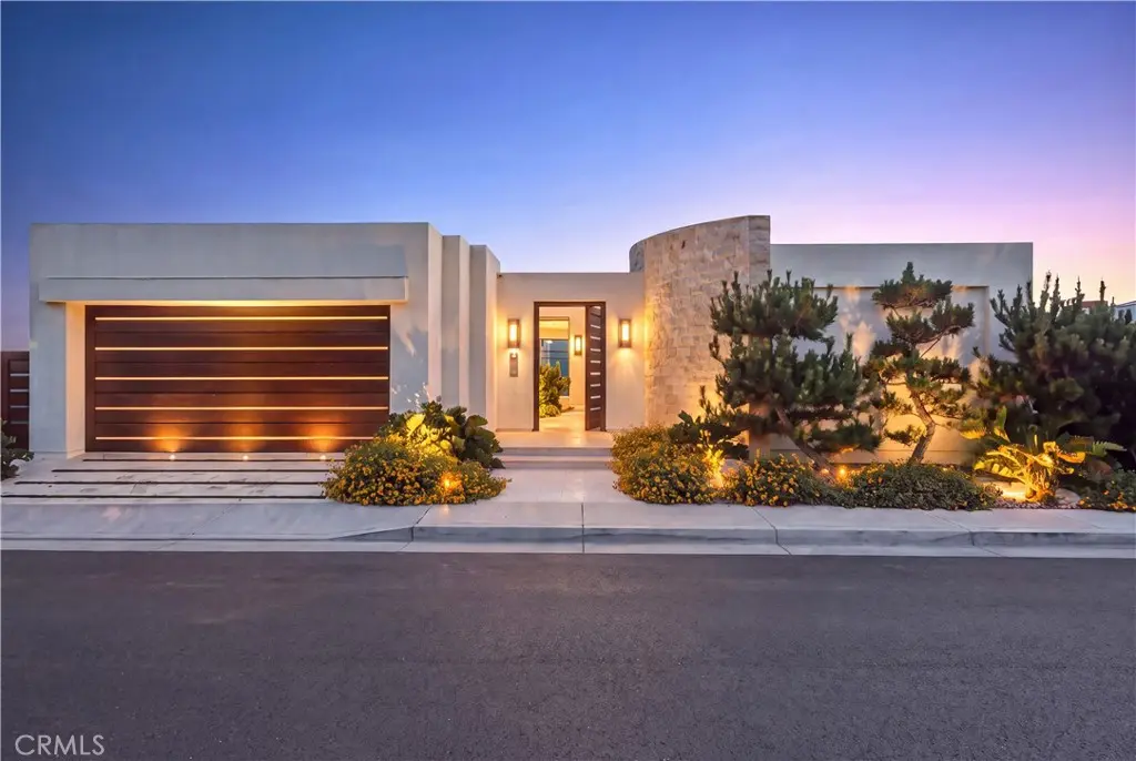 1523 Dolphin Terrace, Corona Del Mar, CA — listing photo 1