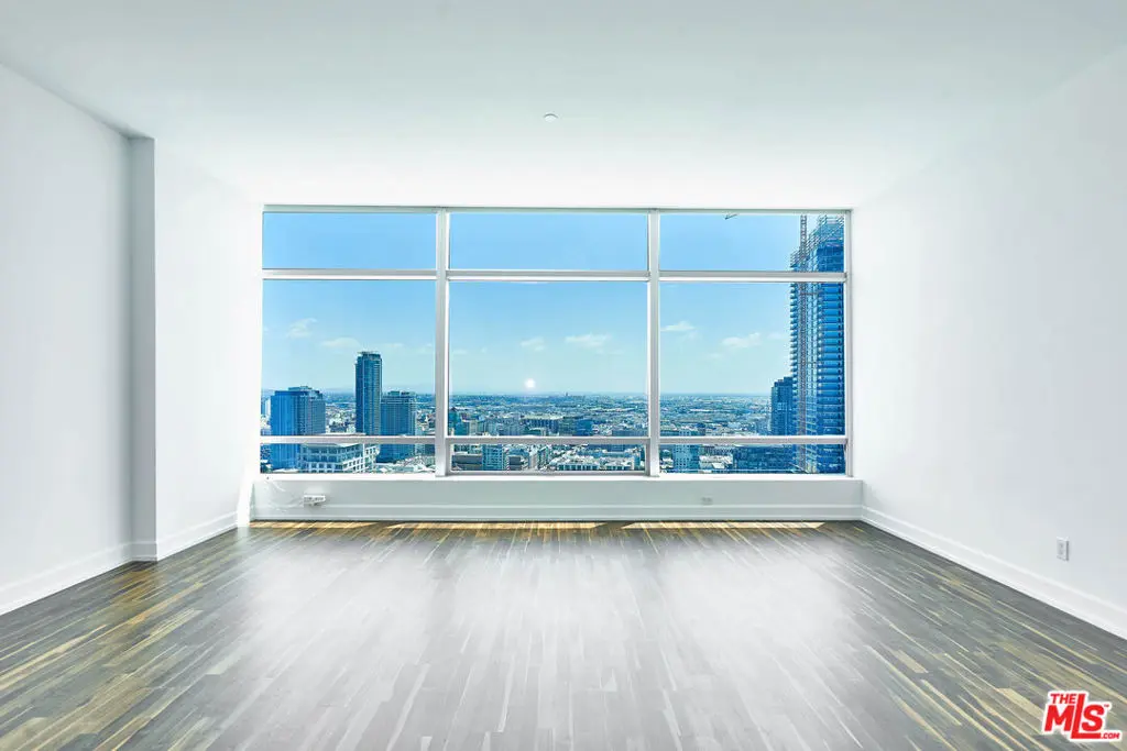 Condominium for rent at 900 W OLYMPIC Boulevard 35i, Los Angeles, CA featuring 2 beds and 2 baths