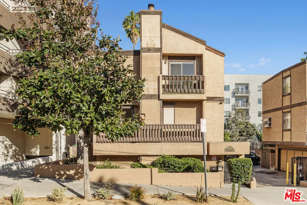 Condominium for sale at 1628 N Formosa Avenue A, Los Angeles, CA featuring 3 beds and 3 baths