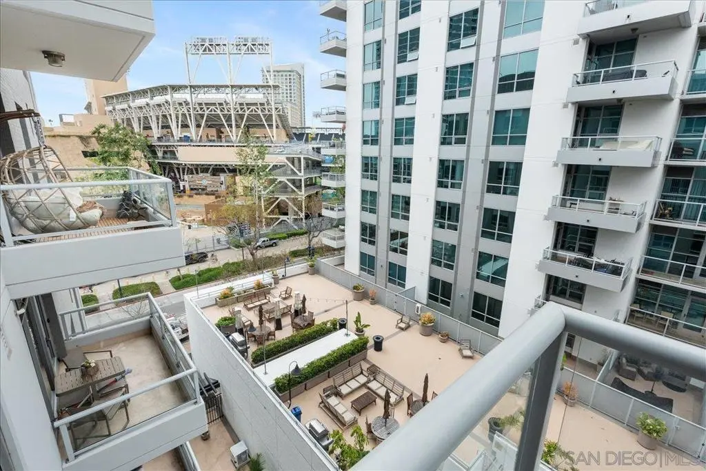 Condominium for sale at 206 Park Blvd 601, San Diego, CA featuring 1 bed and 1 bath