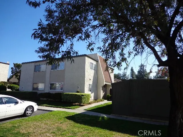 Residential Lease for rent at 6234 Avenue Juan Diaz, Riverside, Riverside County, CA featuring 3 beds and 2 baths
