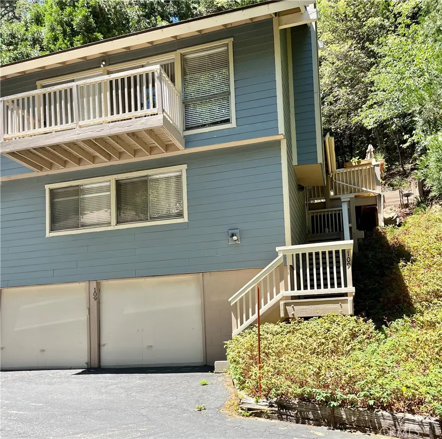 109 Rockledge Lane, Lake Arrowhead, CA — listing photo 1