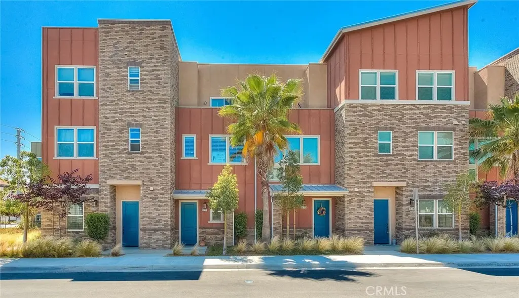 8872 Maple C, Montclair, CA — listing photo 1