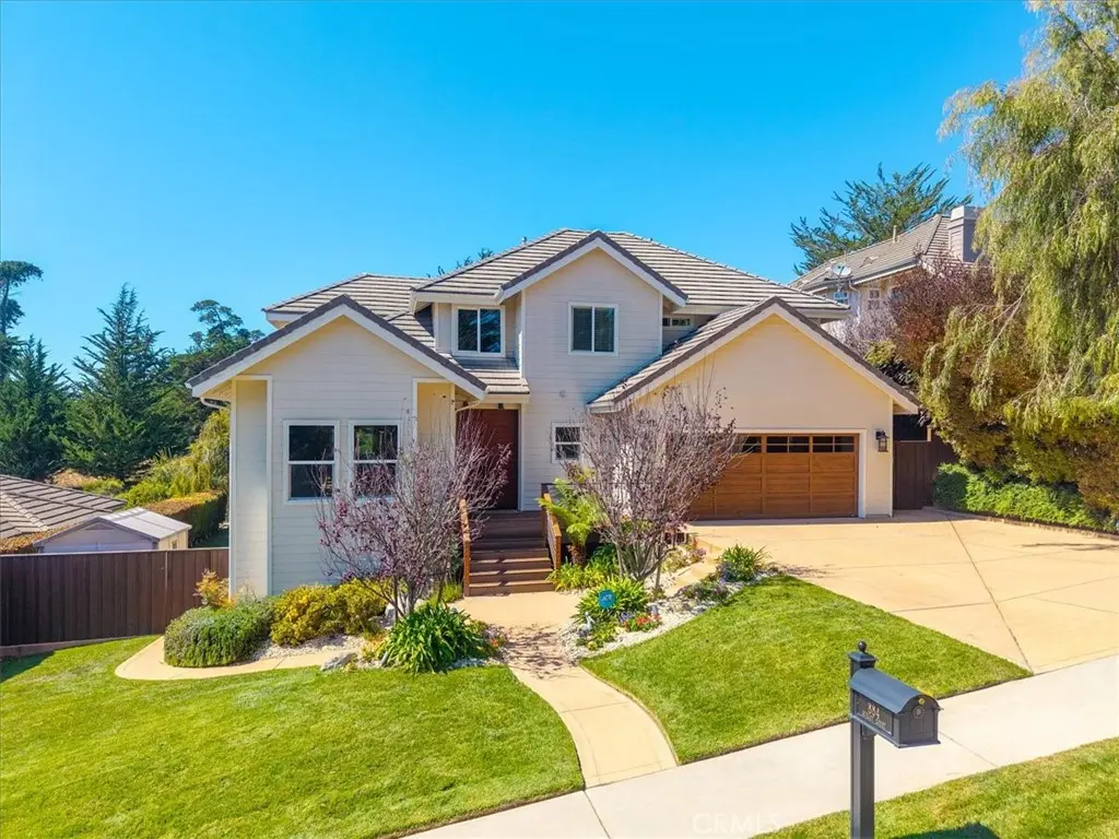 Single Family Residence for sale at 884 Auklet Court, Arroyo Grande, CA featuring 5 beds and 4 baths