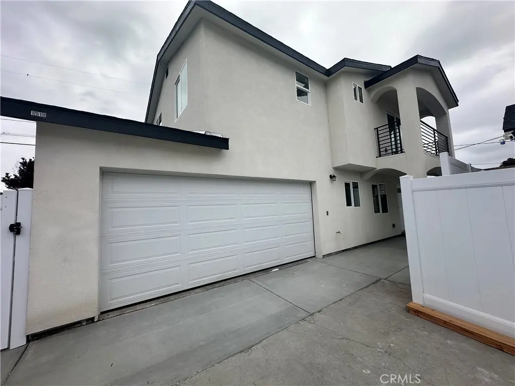 1318 W 131st A, Compton, CA — listing photo 1