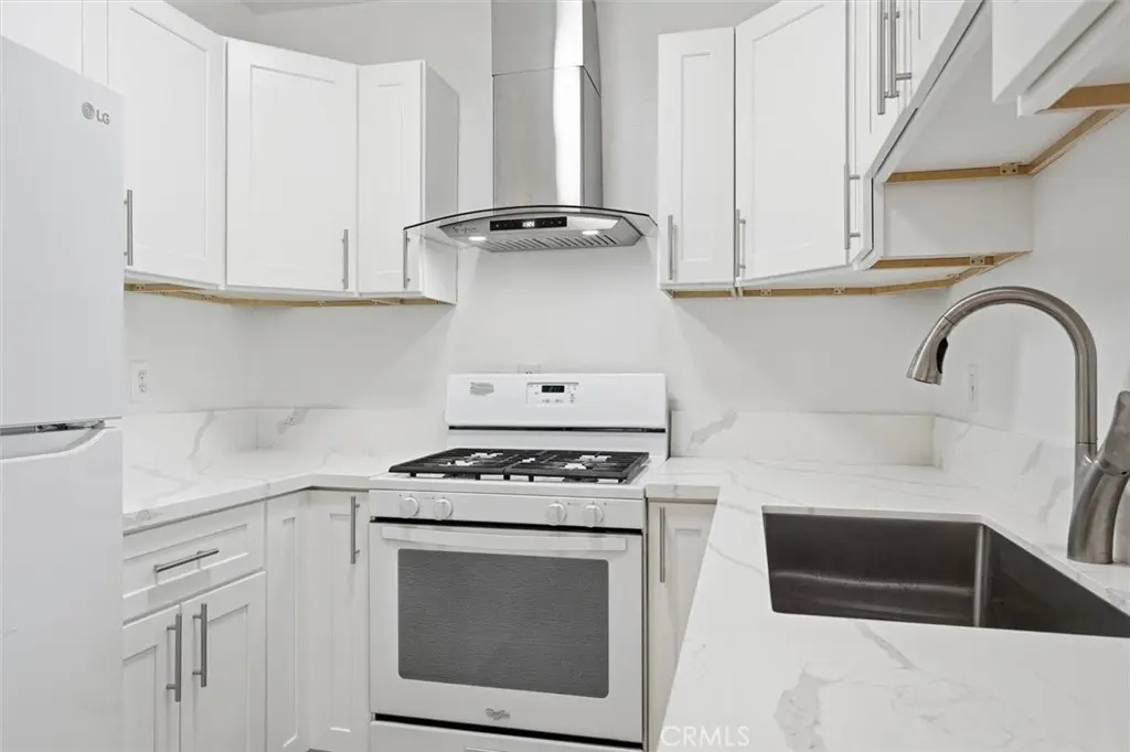 Condominium for sale at 1036 Magnolia 207, Gardena, CA featuring 2 beds and 2 baths