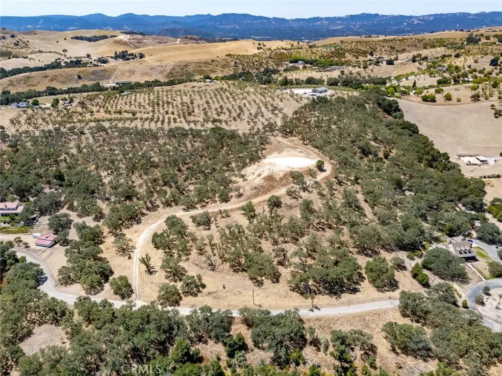 835 Spring Creek Way, Templeton, CA — listing photo 1