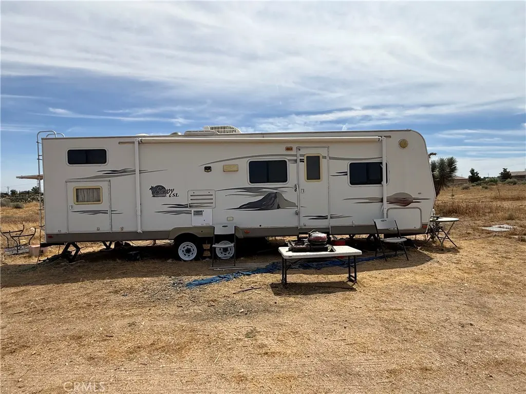 9934 Lager, Phelan, CA — listing photo 1