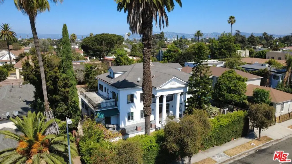Residential Income for sale at 2241 Crenshaw Boulevard, Los Angeles, CA featuring 9 beds and 8 baths