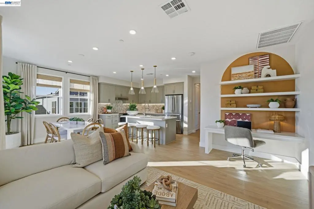 Condominium for sale at 4540 Dolcetto Common, Livermore, CA featuring 2 beds and 3 baths