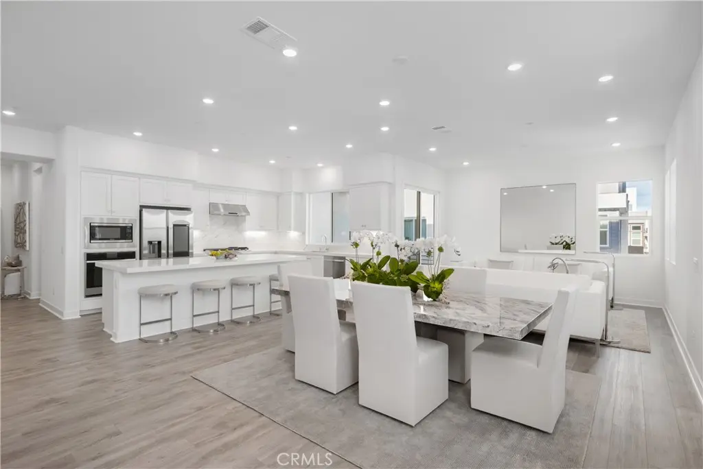 27225 Cranmore 101, Valencia, CA — listing photo 1