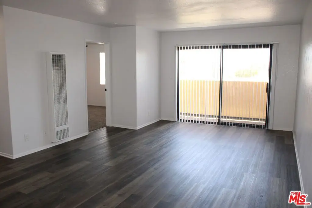 16515 S New Hampshire Avenue 17, Gardena, CA — listing photo 1