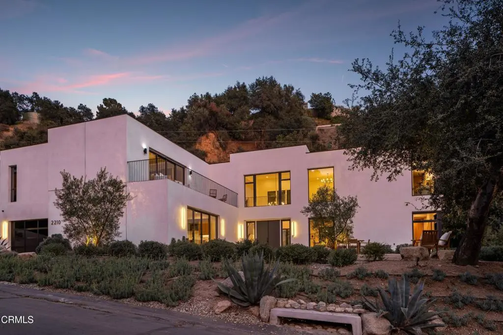 Single Family Residence for sale at 2210 Kinneloa Canyon Road, Pasadena, CA featuring 4 beds and 6 baths