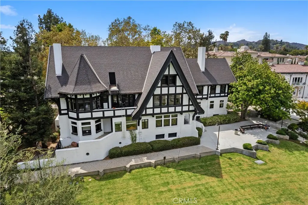 182 S Orange Grove, Pasadena, CA — listing photo 1