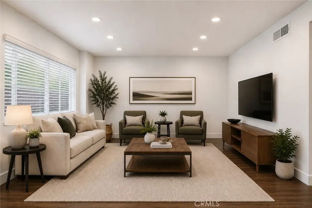 11808 Hamlin Street 3, North Hollywood, CA — listing photo 1