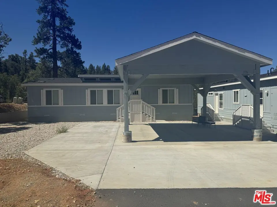 1336 La Crescenta Drive 2, Big Bear City, CA — listing photo 1