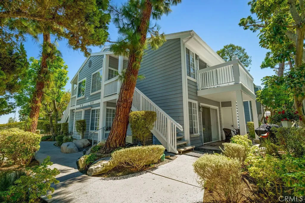 1301 Via Sebastian 18, San Pedro, CA — listing photo 1