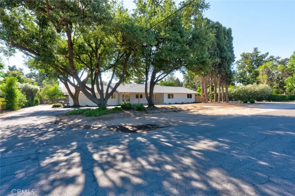 1335 S Waverly, Fresno, CA — listing photo 1