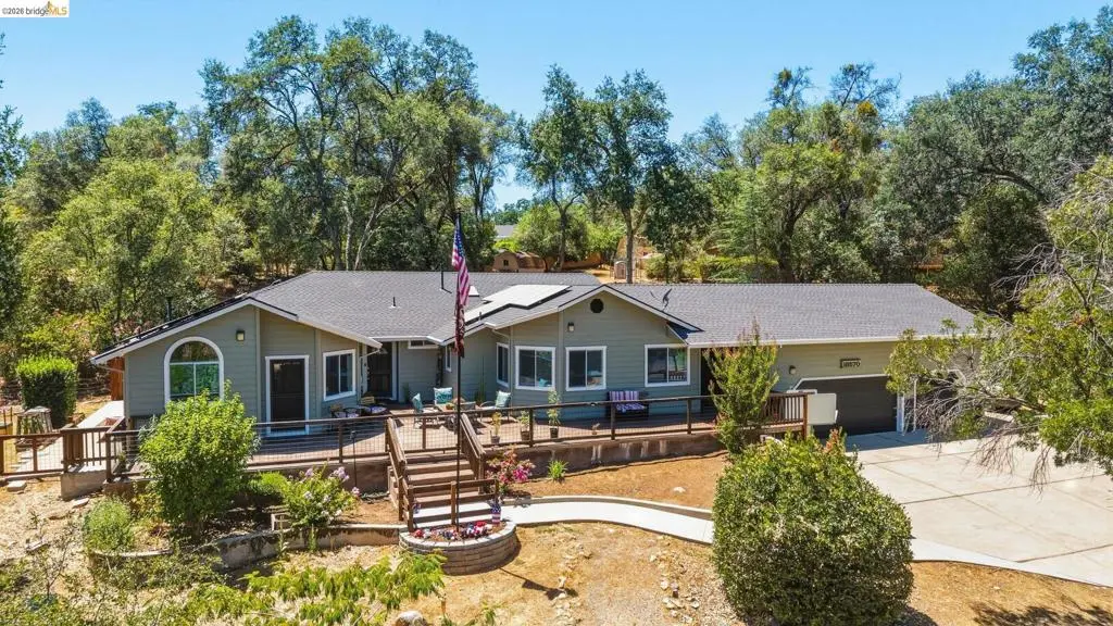 18570 Pradera Real Rd, Sonora, CA — listing photo 1
