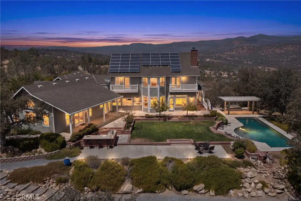 42158 John Muir Drive, Coarsegold, CA — listing photo 1