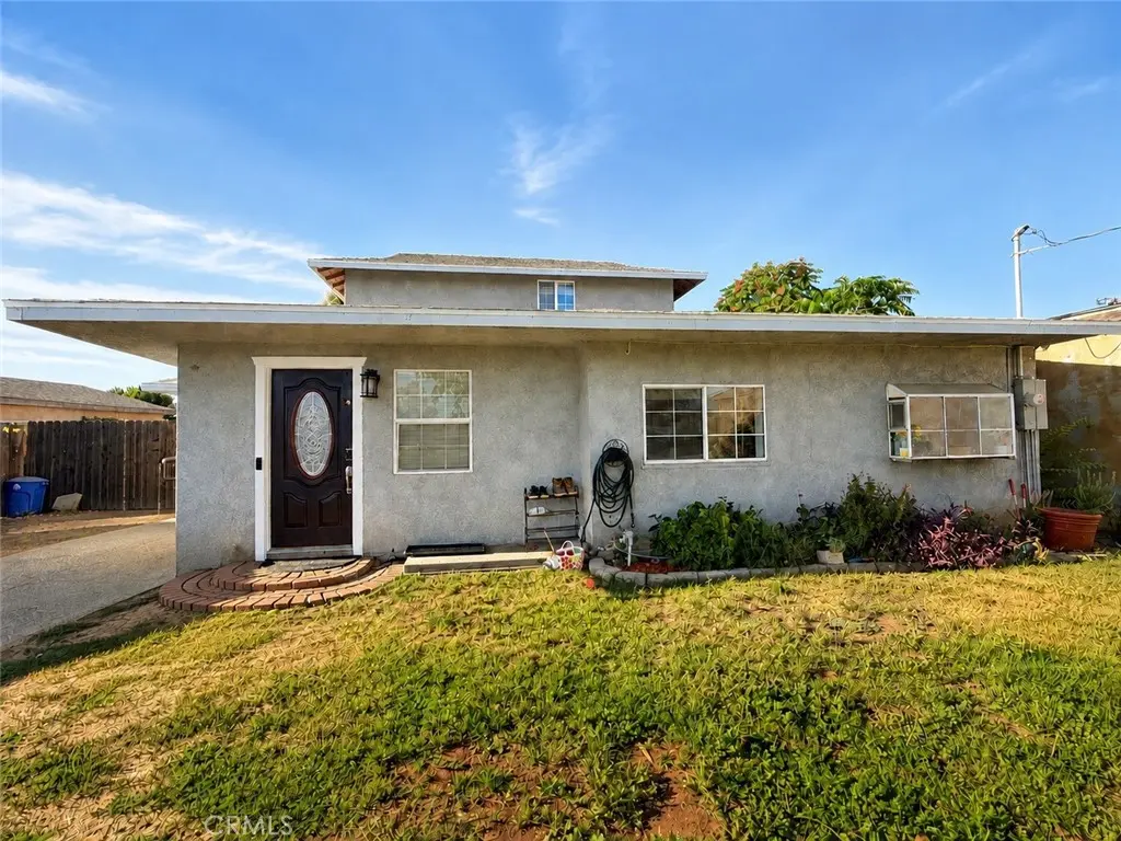 376 E 12th, Beaumont, CA — listing photo 1