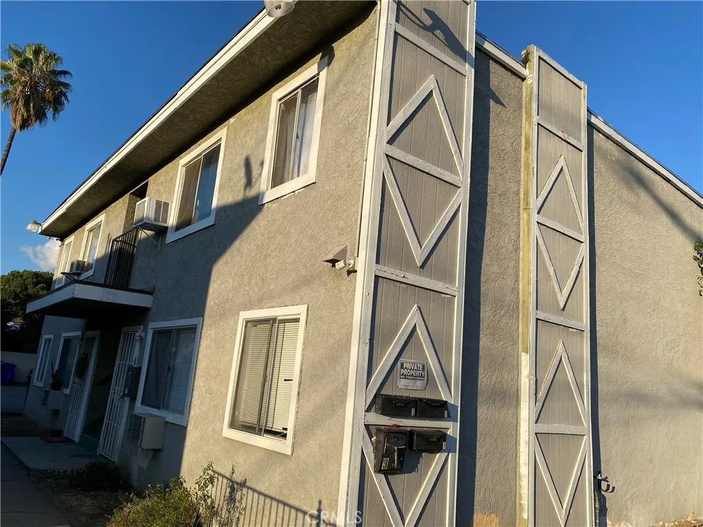 170 E Olive 1, San Bernardino, CA — listing photo 1